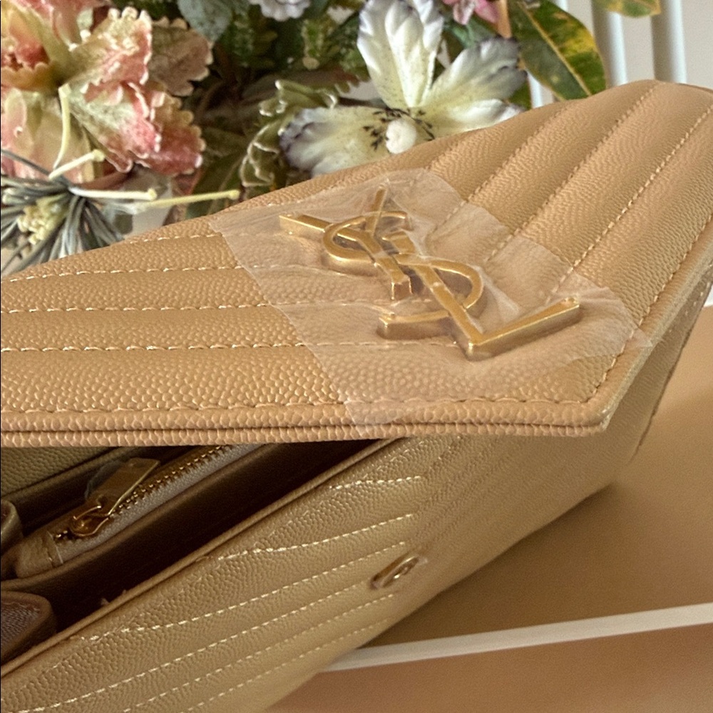 Design Crossbody Purses Copy Brand New 9X6 Light Brown - Picture 3 of 8